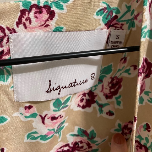 Signature 8 | Tan Romper - Picture 8 of 9